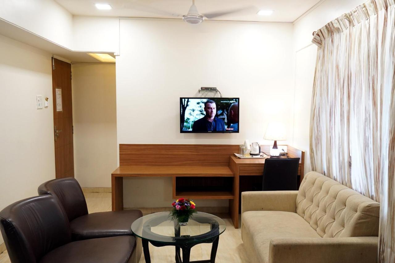 Hotel J K Regency Mumbai Exterior foto