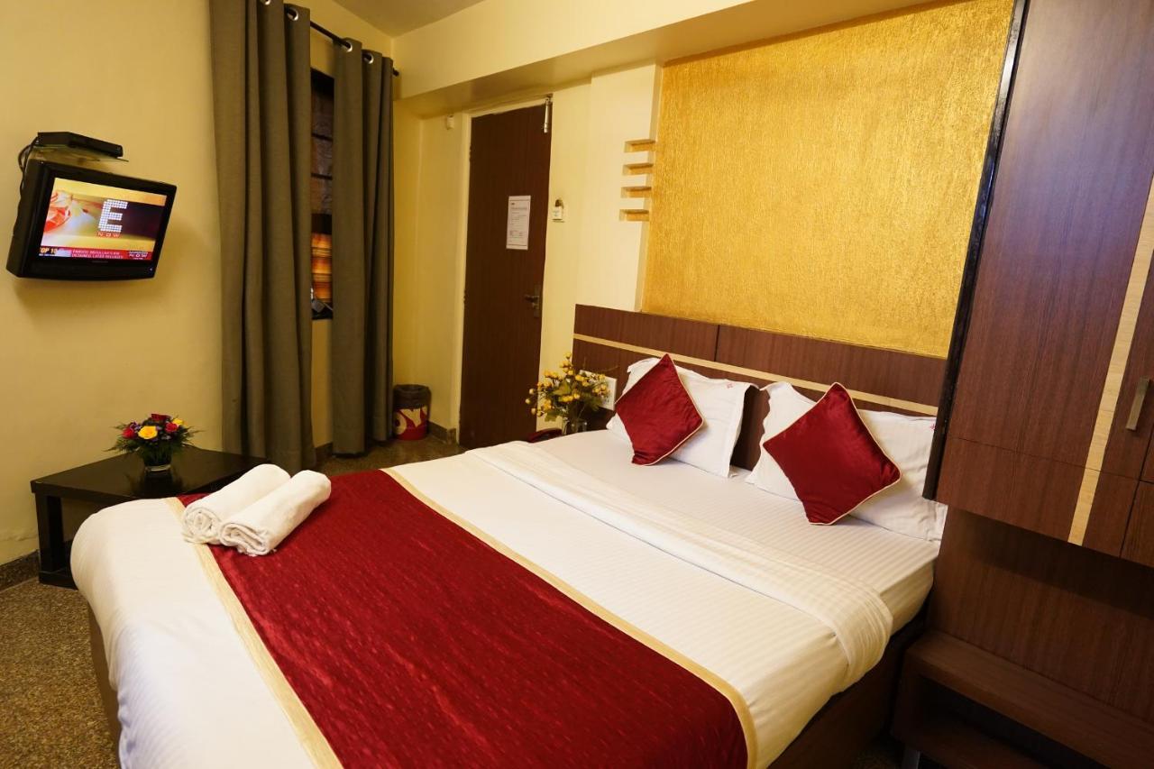 Hotel J K Regency Mumbai Exterior foto